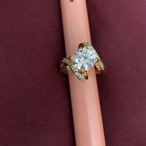 Charter club gold plate Crystal bypass Ring size 8